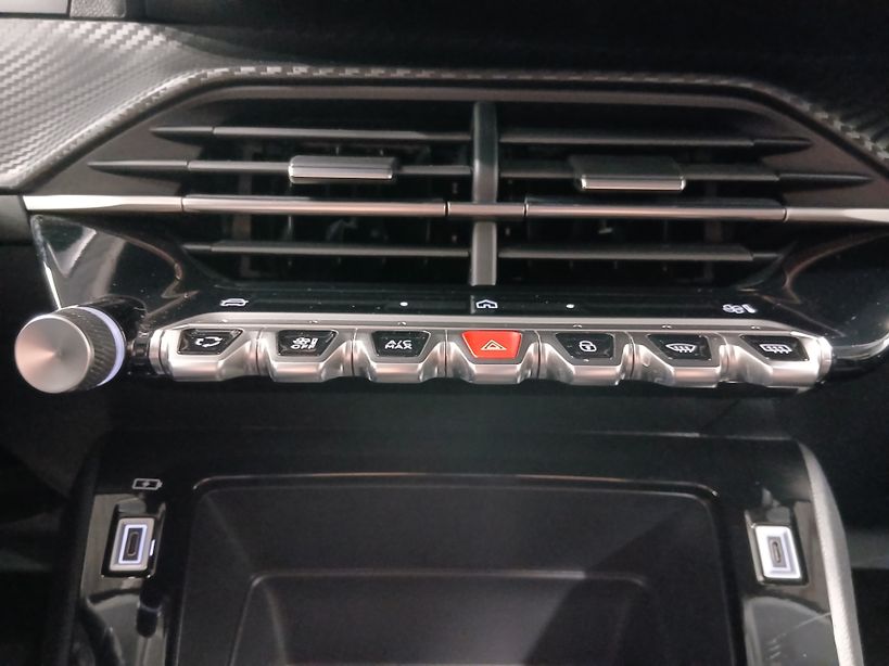 PEUGEOT 208 2025 - Photo n°18