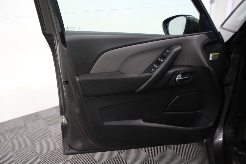 CITROEN C4 SPACETOURER BUSINESS 2020 - Photo n°35