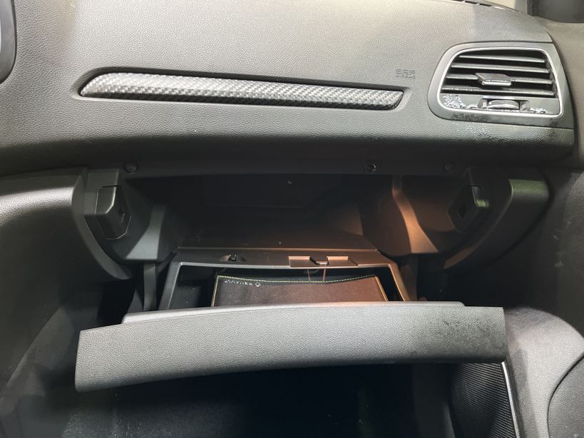 RENAULT MEGANE IV ESTATE 2017 - Photo n°23