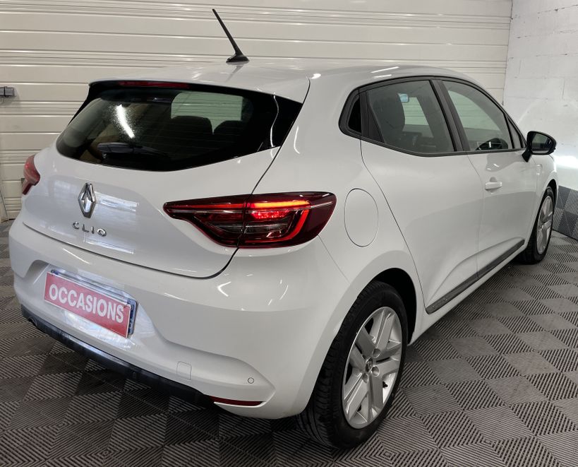 RENAULT CLIO V 2021 - Photo n°6