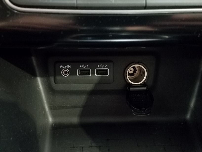 RENAULT MEGANE IV BERLINE 2020 - Photo n°22