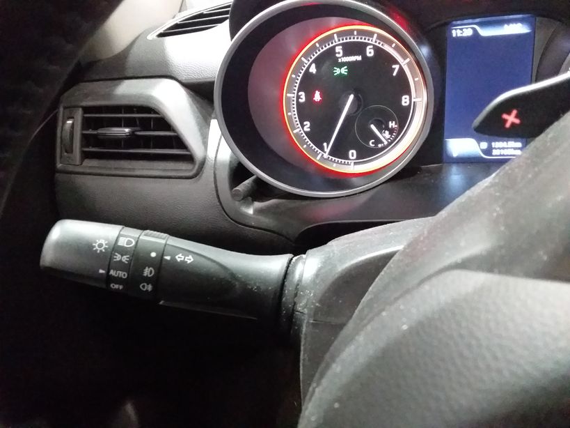 SUZUKI SWIFT 2019 - Photo n°14
