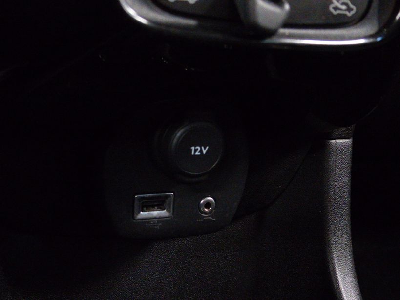 CITROEN C1 2015 - Photo n°13
