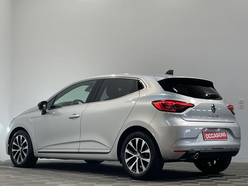 RENAULT CLIO V 2023 - Photo n°4