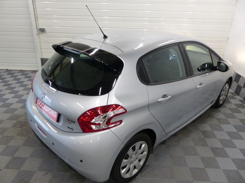 PEUGEOT 208 2013 - Photo n°23