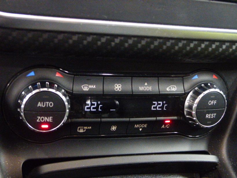 MERCEDES CLASSE A 2013 - Photo n°19