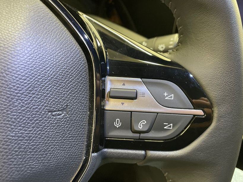 PEUGEOT 308 2023 - Photo n°19