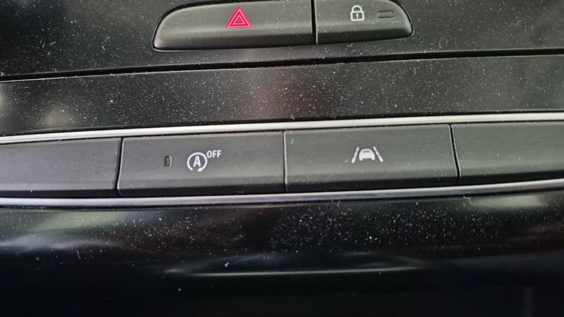 RENAULT MEGANE IV BERLINE 2022 - Photo n°21