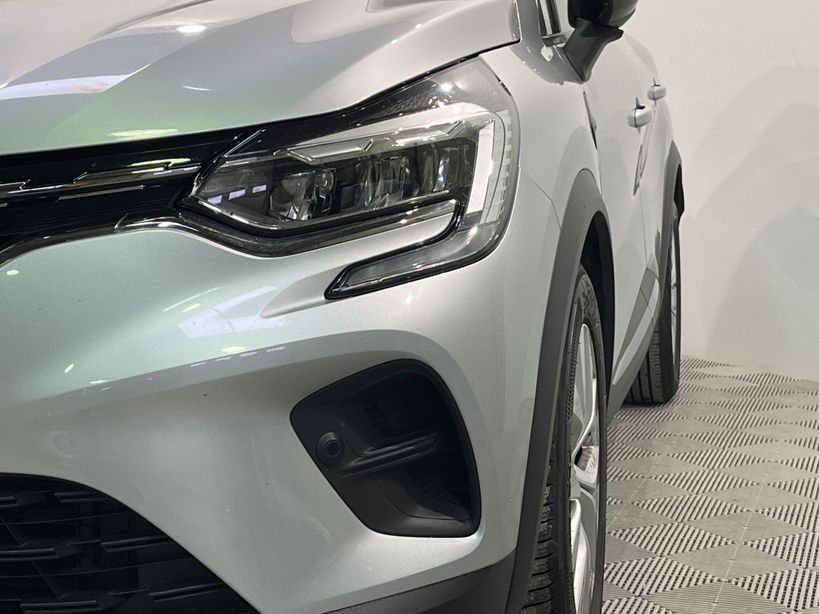 RENAULT CAPTUR 2020 - Photo n°8