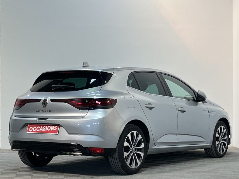 RENAULT MEGANE IV BERLINE 2021 - Photo n°3