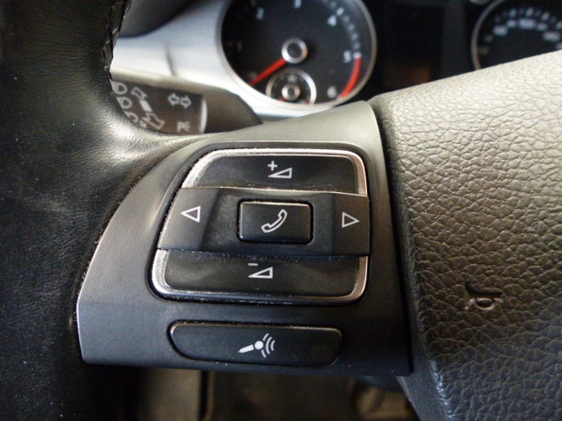 VOLKSWAGEN PASSAT 2013 - Photo n°18