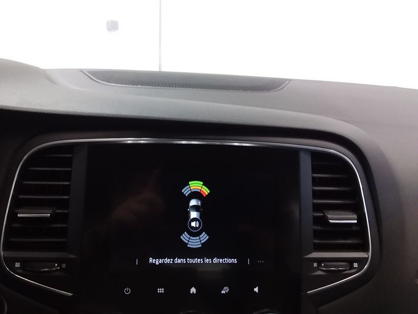RENAULT MEGANE IV ESTATE 2021 - Photo n°13