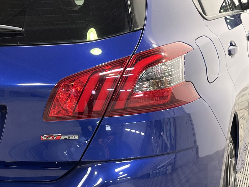 PEUGEOT 308 2019 - Photo n°7