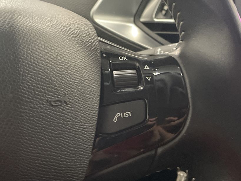 PEUGEOT 308 SW 2020 - Photo n°14
