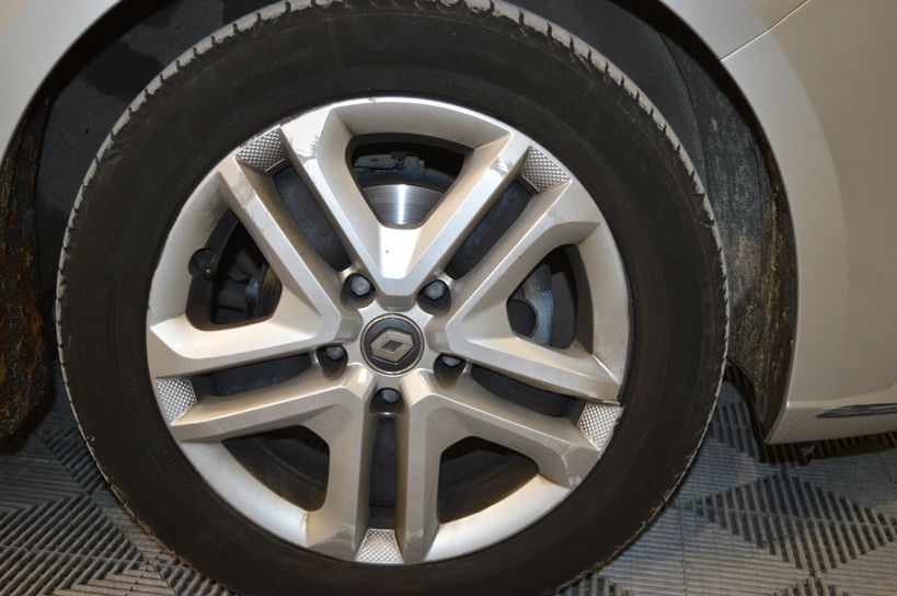 RENAULT MEGANE IV BERLINE BUSINESS 2017 - Photo n°7