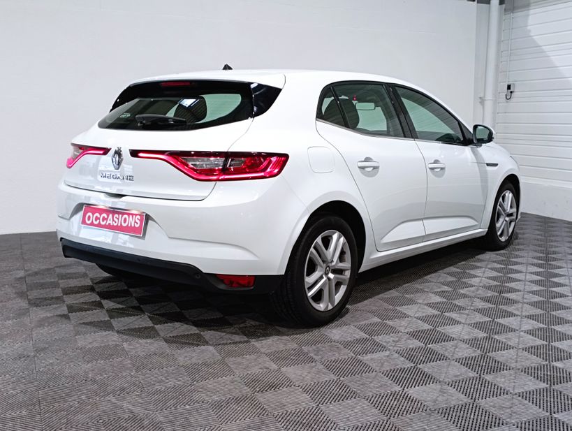 RENAULT MEGANE IV BERLINE BUSINESS 2019 - Photo n°6