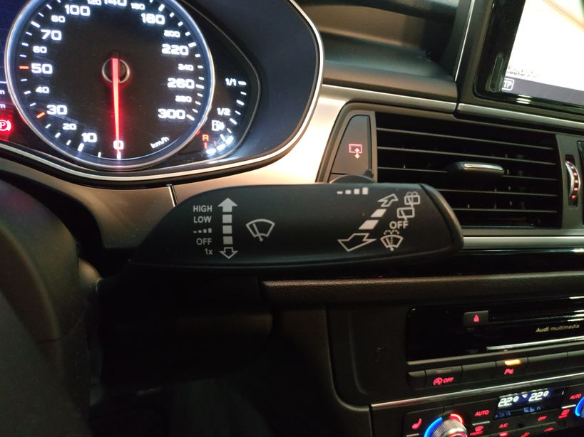 AUDI A6 AVANT 2016 - Photo n°27