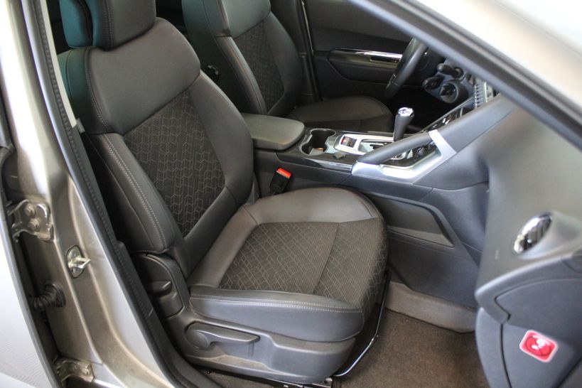 PEUGEOT 3008 2016 - Photo n°8