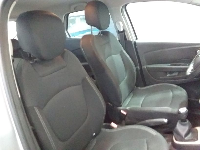 RENAULT CAPTUR 2019 - Photo n°7