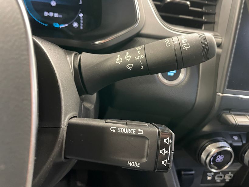 RENAULT CAPTUR 2022 - Photo n°16