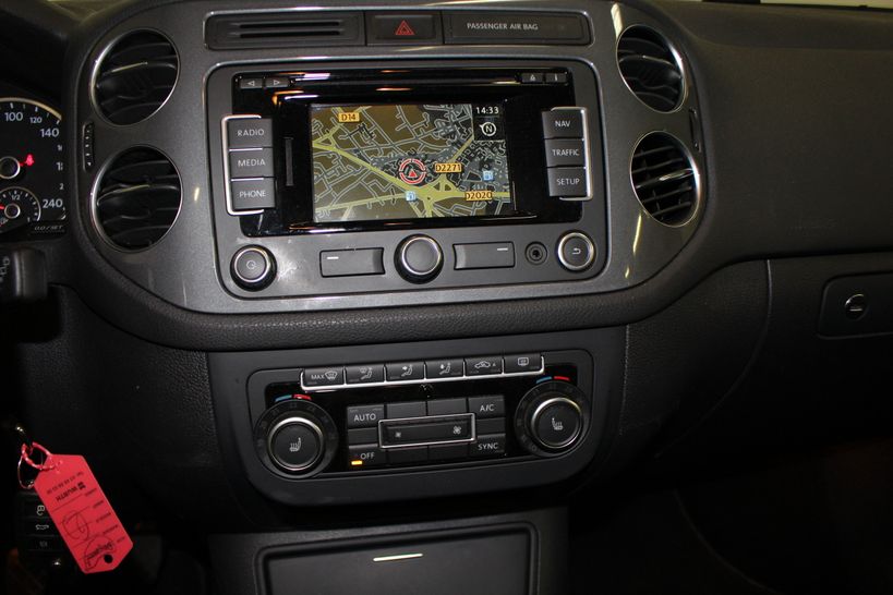 VOLKSWAGEN TIGUAN 2014 - Photo n°17