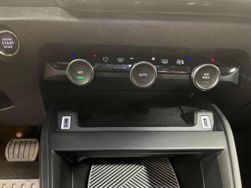 CITROEN C4 X 2023 - Photo n°27