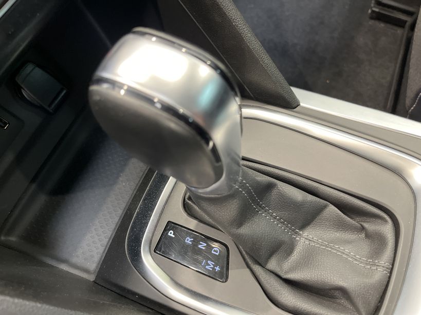 RENAULT MEGANE IV BERLINE BUSINESS 2021 - Photo n°19