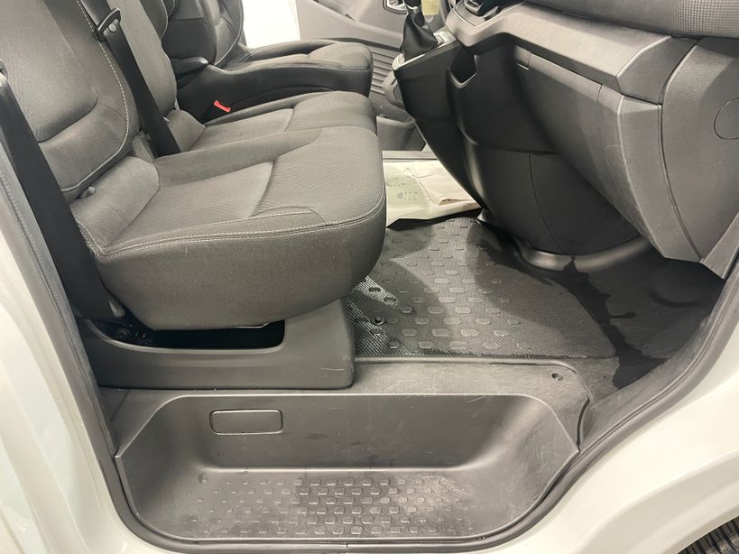 RENAULT TRAFIC FOURGON 2022 - Photo n°38