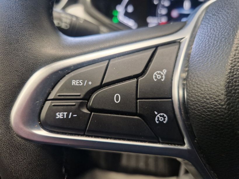 RENAULT CLIO V 2023 - Photo n°16