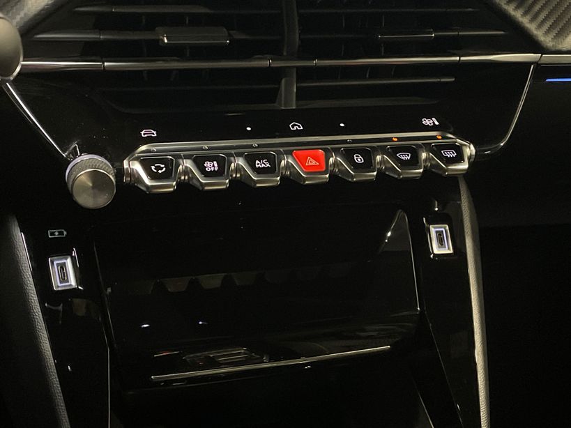 PEUGEOT 2008 2024 - Photo n°19