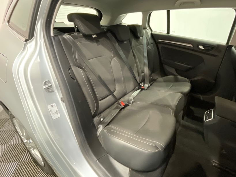 RENAULT MEGANE IV ESTATE 2021 - Photo n°37