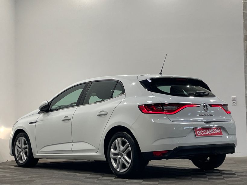 RENAULT MEGANE IV BERLINE BUSINESS 2020 - Photo n°4