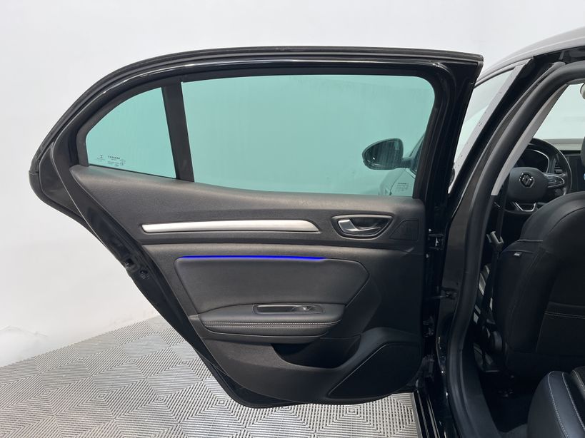 RENAULT MEGANE IV BERLINE 2020 - Photo n°38