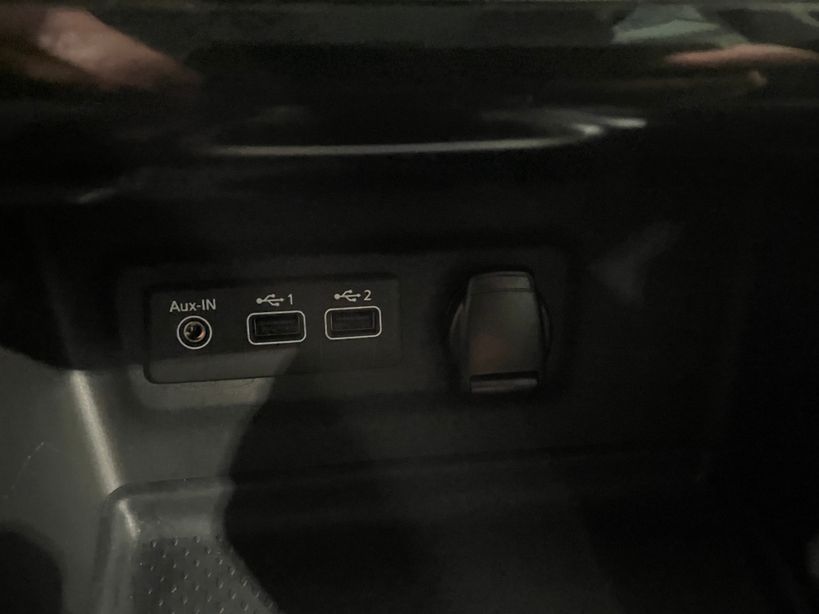 RENAULT MEGANE IV BERLINE 2022 - Photo n°25