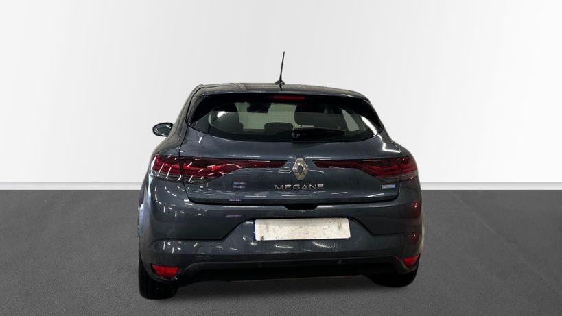 RENAULT MEGANE IV BERLINE 2021 - Photo n°5