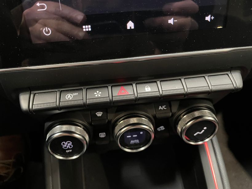 RENAULT CLIO V 2022 - Photo n°23