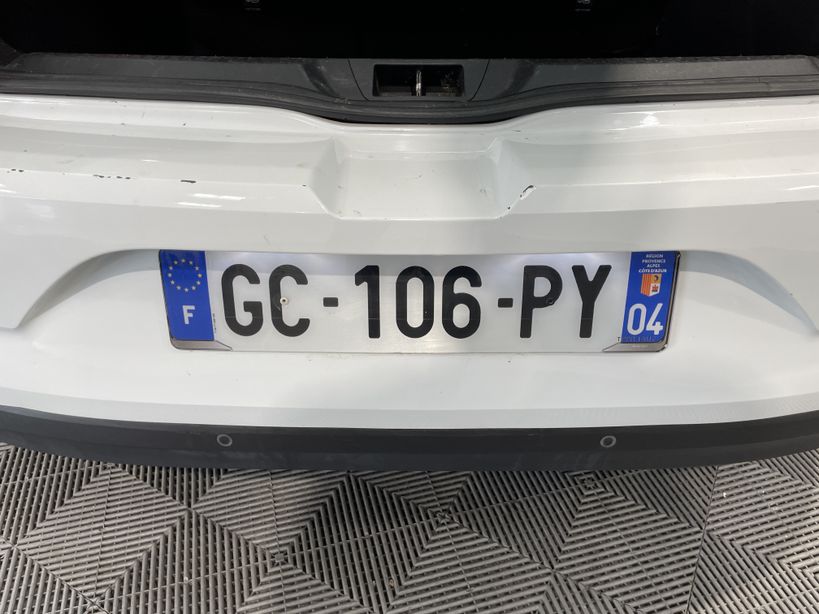 RENAULT MEGANE IV BERLINE 2021 - Photo n°6