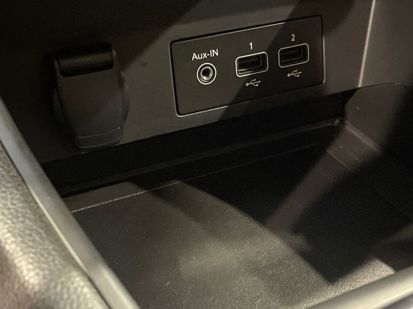 RENAULT CAPTUR 2022 - Photo n°36