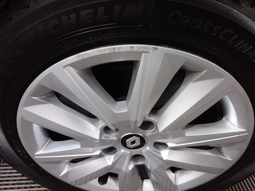 RENAULT MEGANE IV BERLINE 2021 - Photo n°3