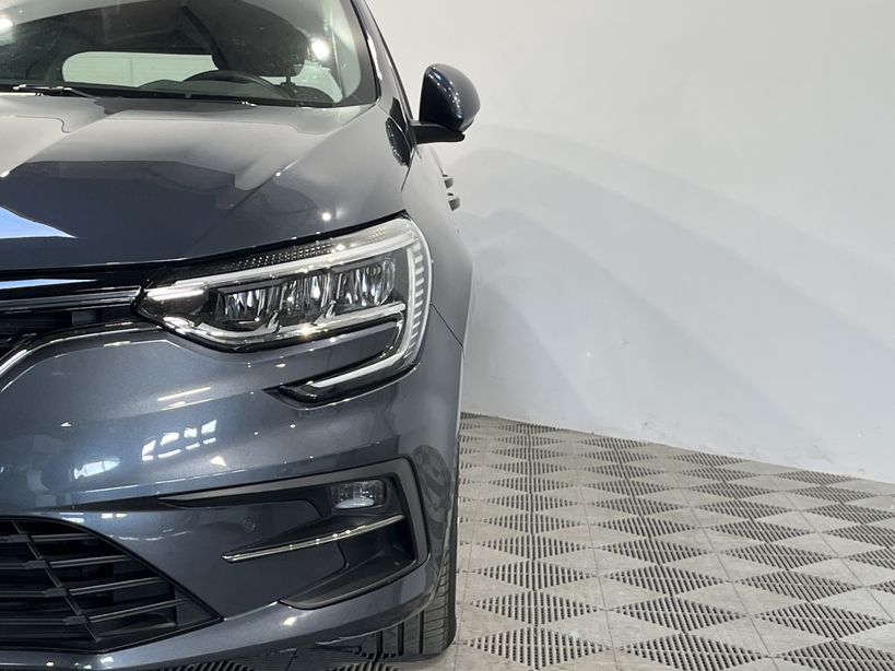 RENAULT MEGANE IV BERLINE 2021 - Photo n°7