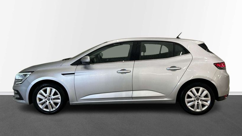 RENAULT MEGANE IV BERLINE 2021 - Photo n°8