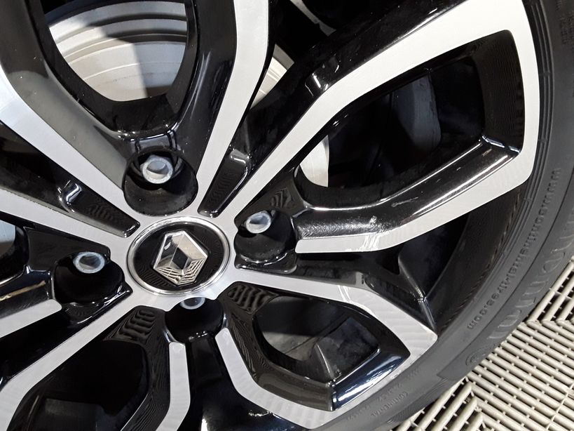 RENAULT CLIO IV 2018 - Photo n°8