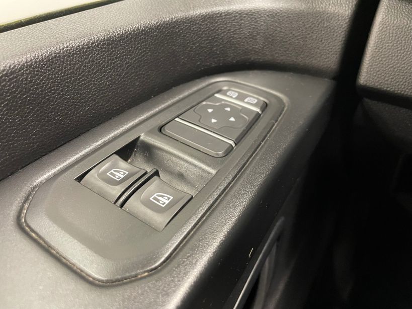 RENAULT TRAFIC 2022 - Photo n°16