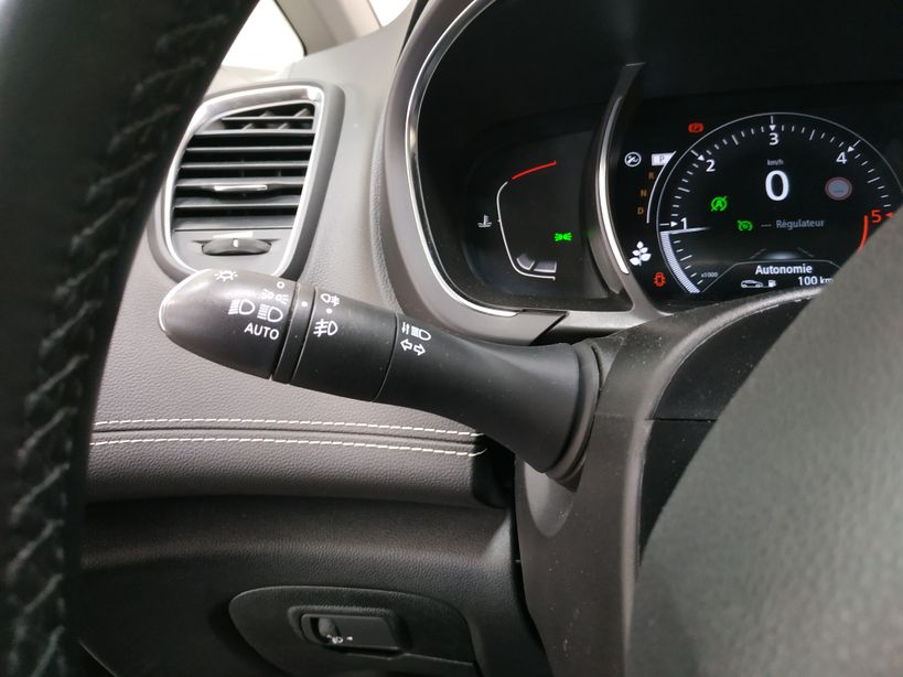 RENAULT SCENIC IV 2018 - Photo n°23