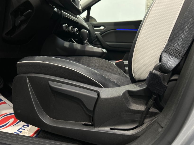 RENAULT CAPTUR 2022 - Photo n°32
