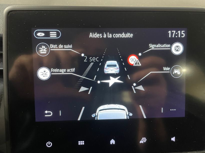 RENAULT CLIO V 2021 - Photo n°21