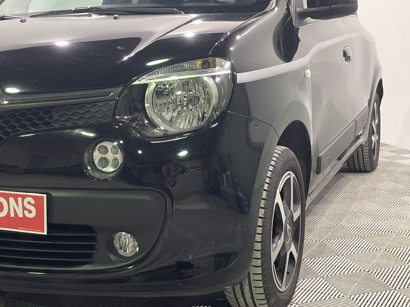 RENAULT TWINGO III 2018 - Photo n°8