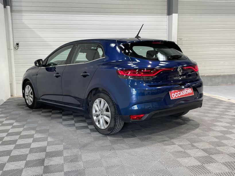 RENAULT MEGANE IV BERLINE 2021 - Photo n°7