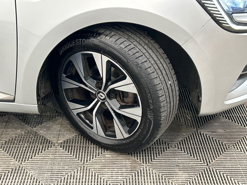 RENAULT CLIO V 2022 - Photo n°7