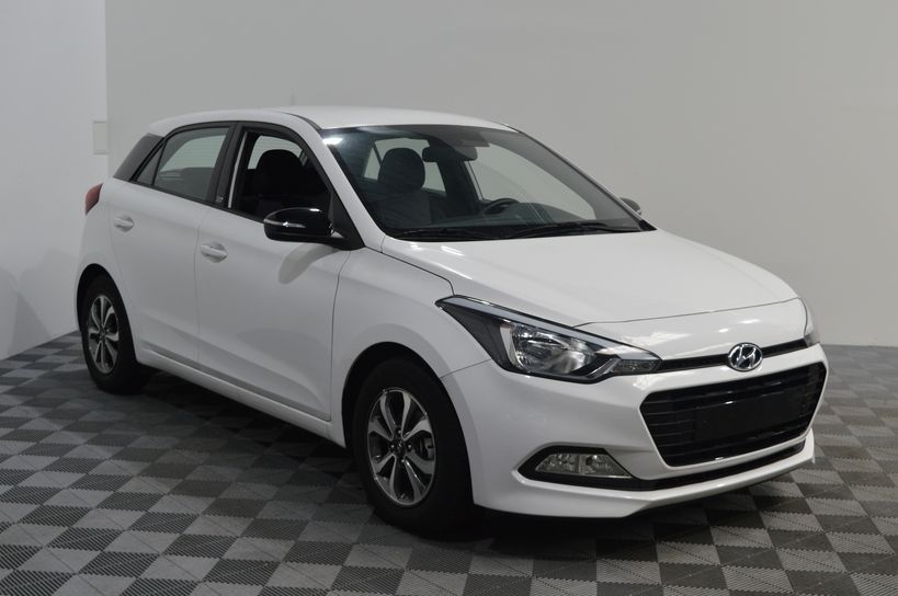HYUNDAI i20 2018 - Photo n°2